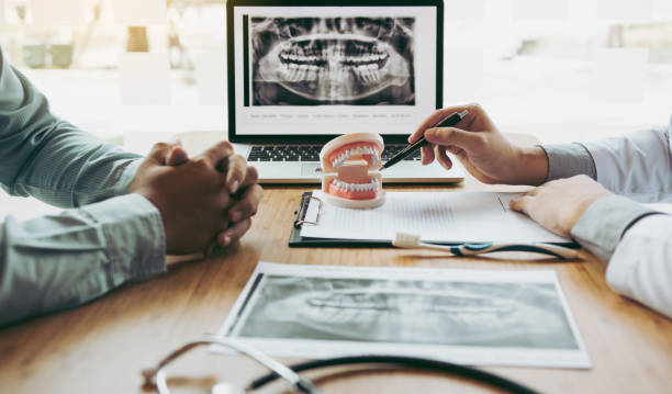 Best Emergency Broken Tooth Repair in Astor, FL